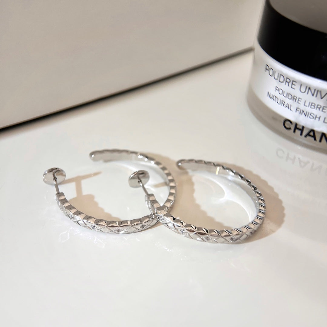 Chanel Crush Cubic Zirconia Hoop Earrings