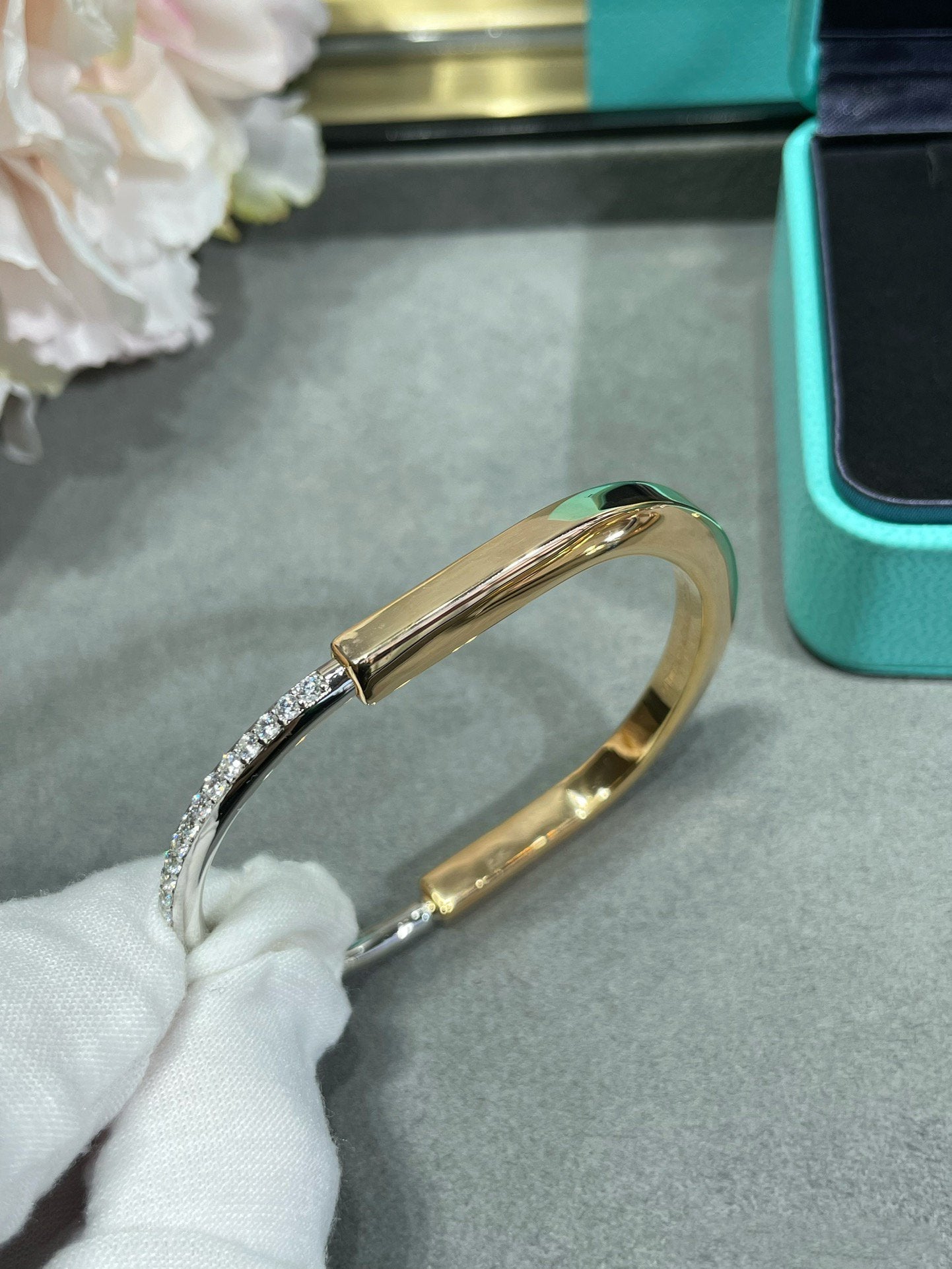 Tiffany Lock Bracelet Cubic Zirconia