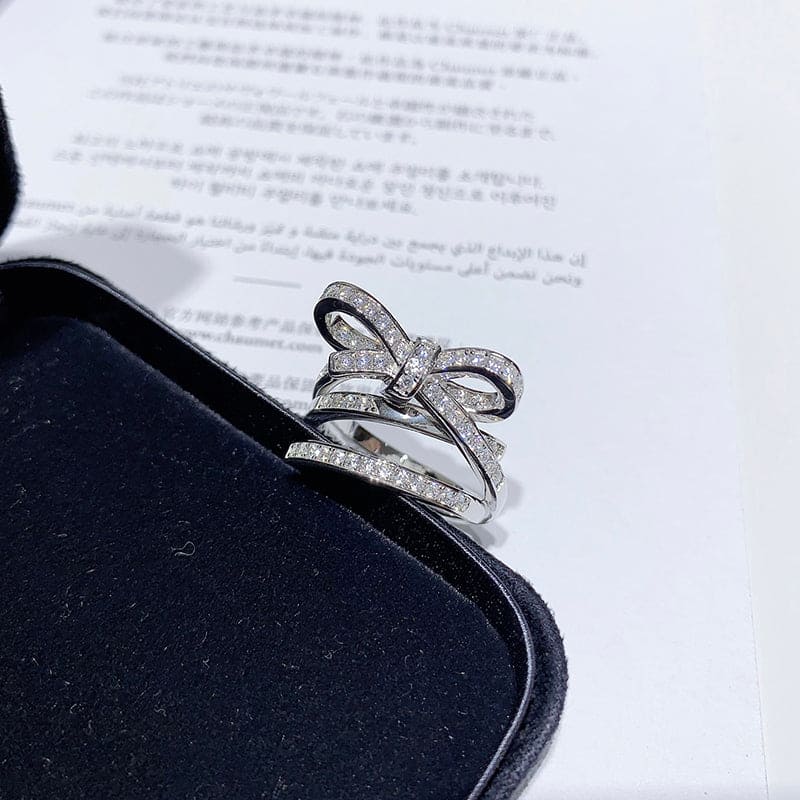 Chanel Diamonds Knot 18K Gold Ring