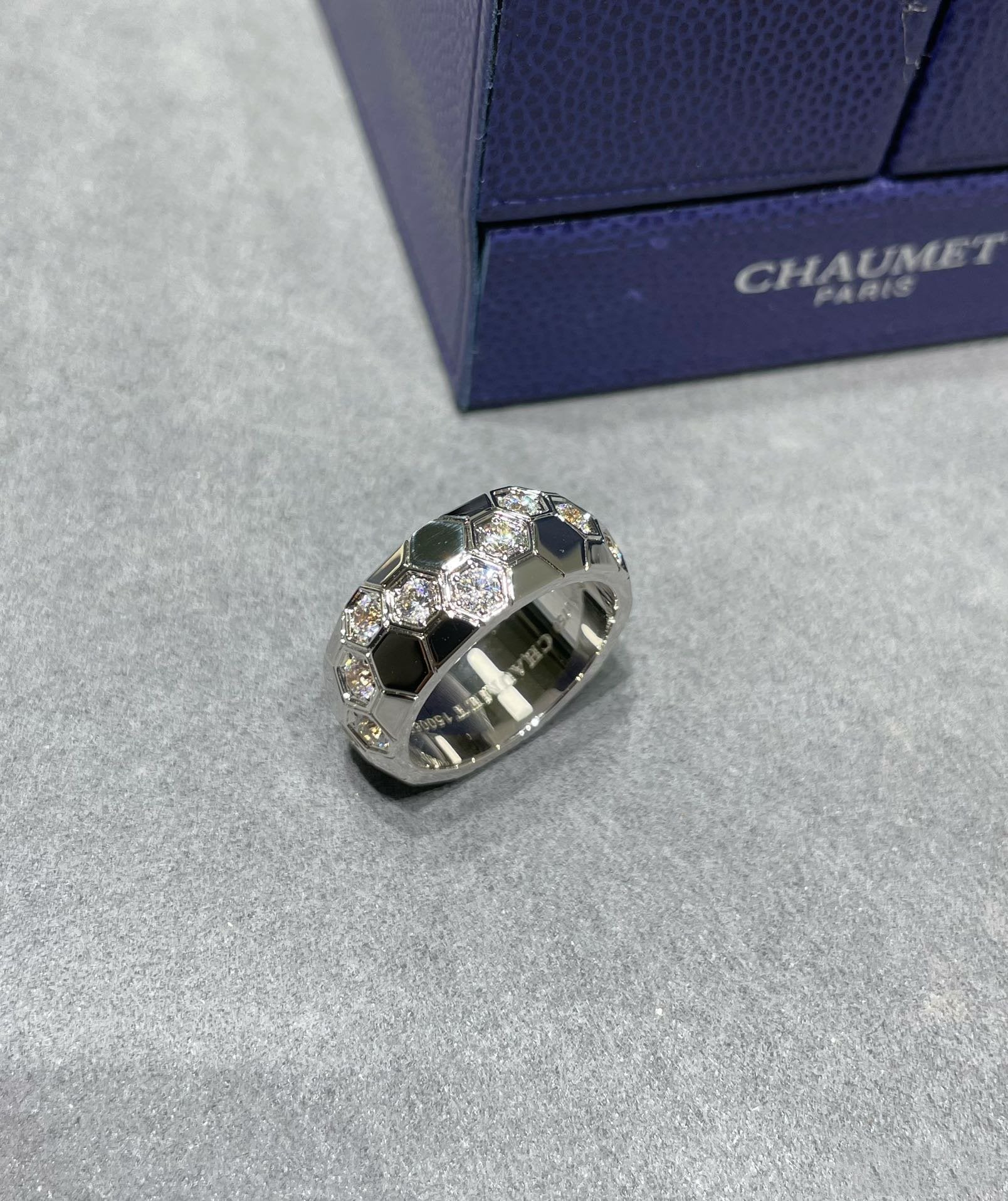 Chaumet Bee Love Cubic Zirconia Large Ring