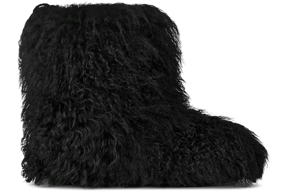 UGG Classic Short Fluff Momma Boot Black (Women's)
