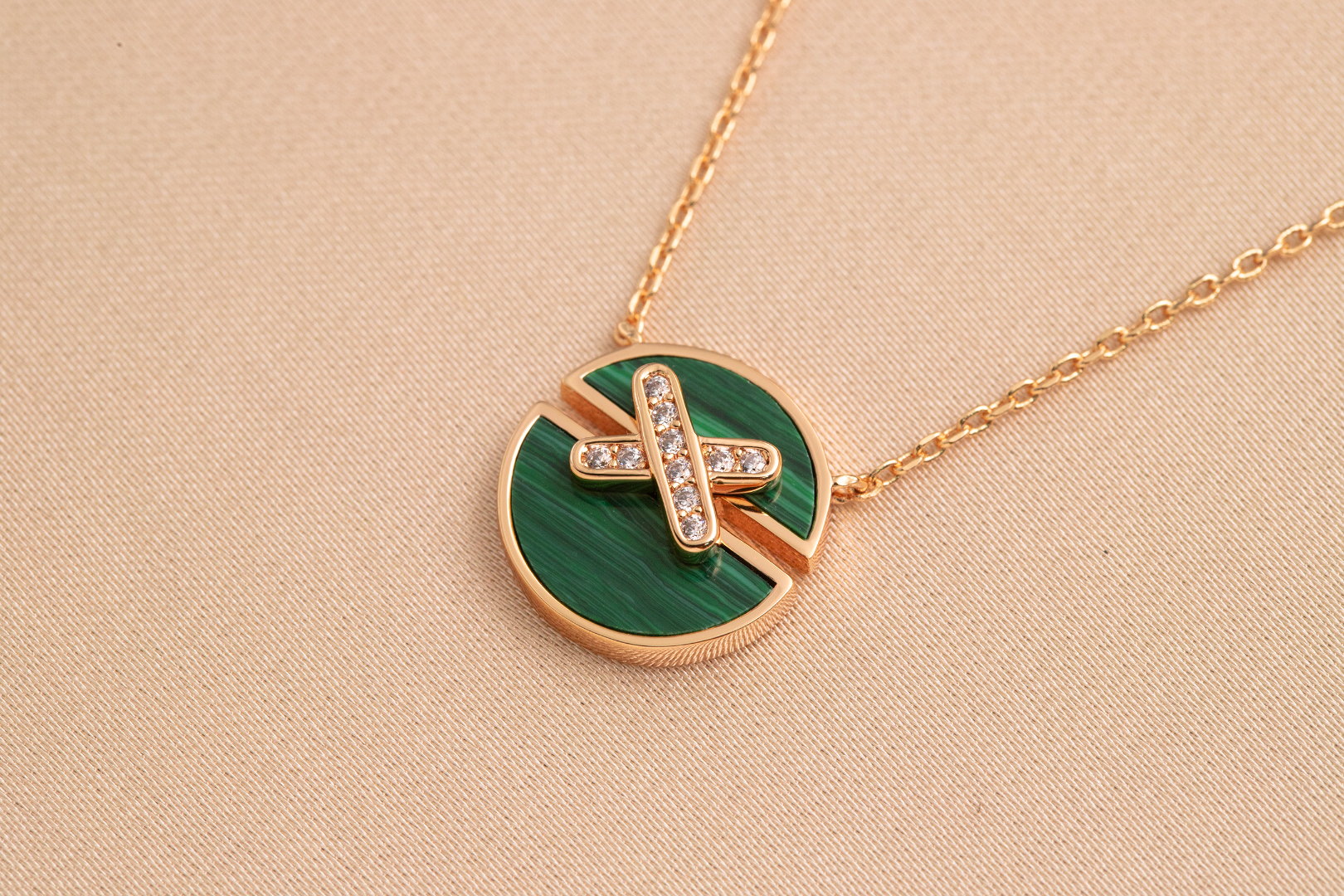 Chaumet Jeux de Pink Gold Cubic Zirconia Necklace
