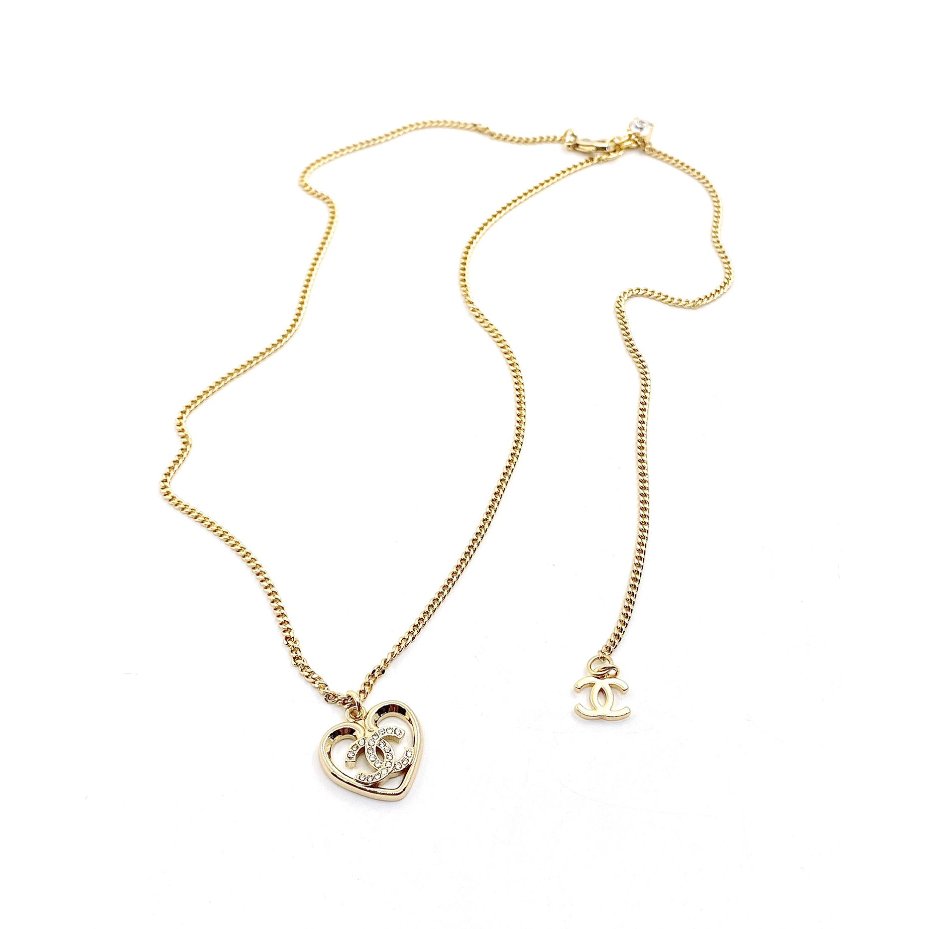 Chanel Heart Pendant Chain 18K Gold Necklace