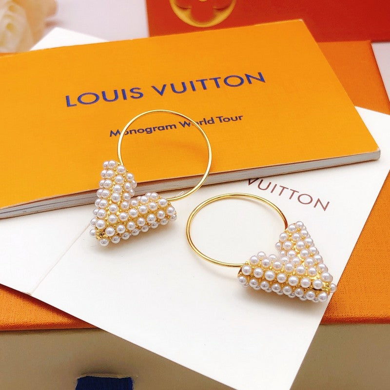 Louis Vuitton Essential V Perle Hoop 18K Gold Earrings