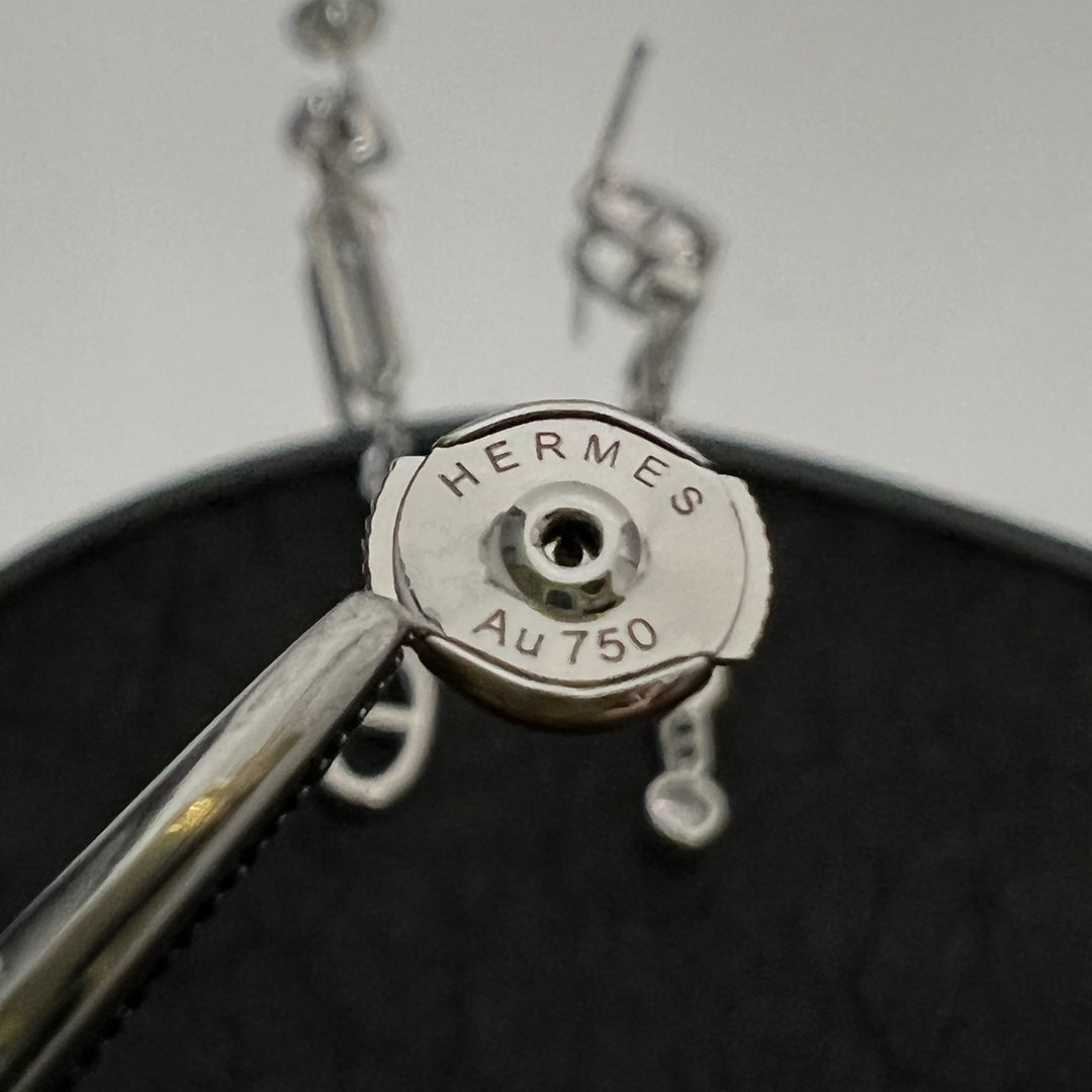 Hermes Chaine D'ancre Chaos 18K Gold Earrings