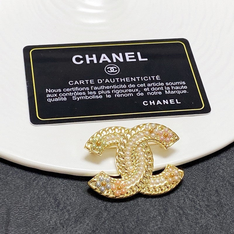 Chanel Pearl Gold 18K Gold Brooch