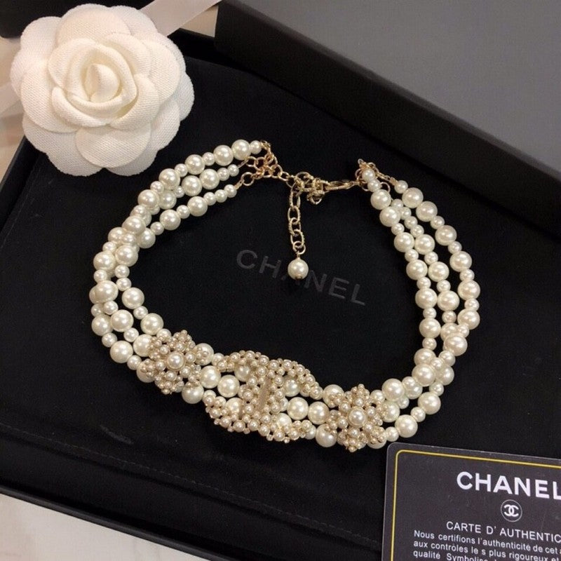Chanel Pearl Choker 18K Gold Necklace