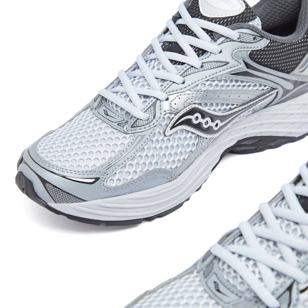 Saucony Progrid Omni 9 Microchip Sneakers